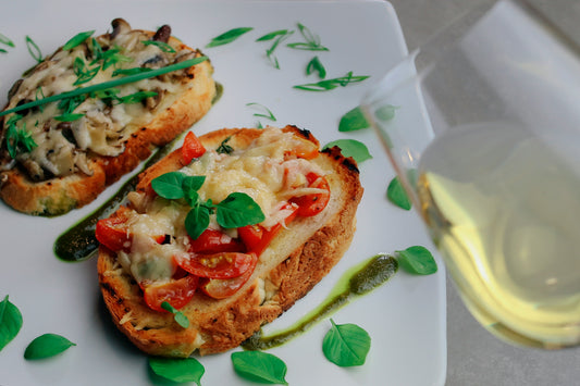 Bruschettas de tomates, mozzarella et jambon de parme